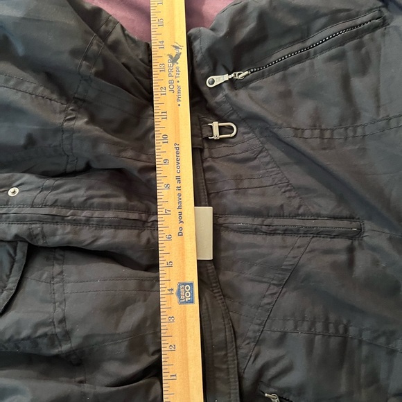 Women’s “Rare” Black Fila Ski Suit – Hooded with Faux Fur Collar, Size 8 - Picture 16 of 16